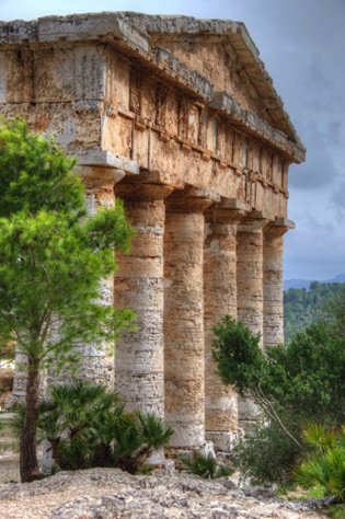 Temple at Segesta
IMG_3908_09_10.jpg Temple at Segesta
IMG_3908_09_10.jpg