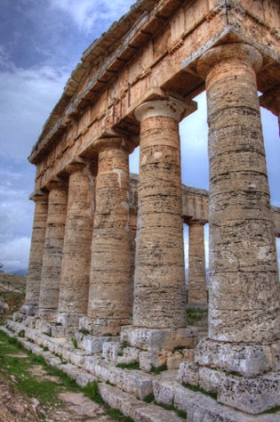 Temple at Segesta
IMG_3926_7_8.jpg Temple at Segesta
IMG_3926_7_8.jpg