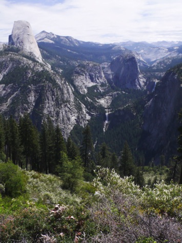 Little Yosemite Valley from GP
L1010746_1.jpg Little Yosemite Valley from GP
L1010746_1.jpg