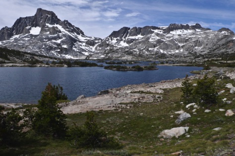 Thousand Island Lake
L1010794_1.jpg Thousand Island Lake
L1010794_1.jpg