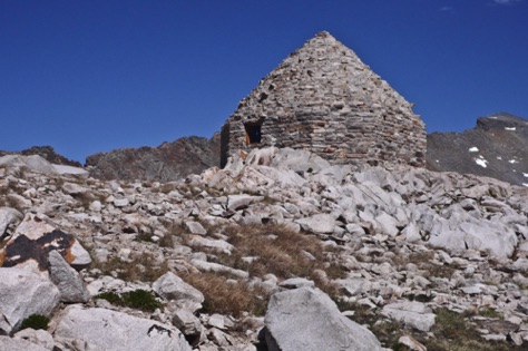 Hut at Muir Pass
L1010831_1.jpg Hut at Muir Pass
L1010831_1.jpg